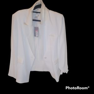 Preston & York white blazer. Size 18